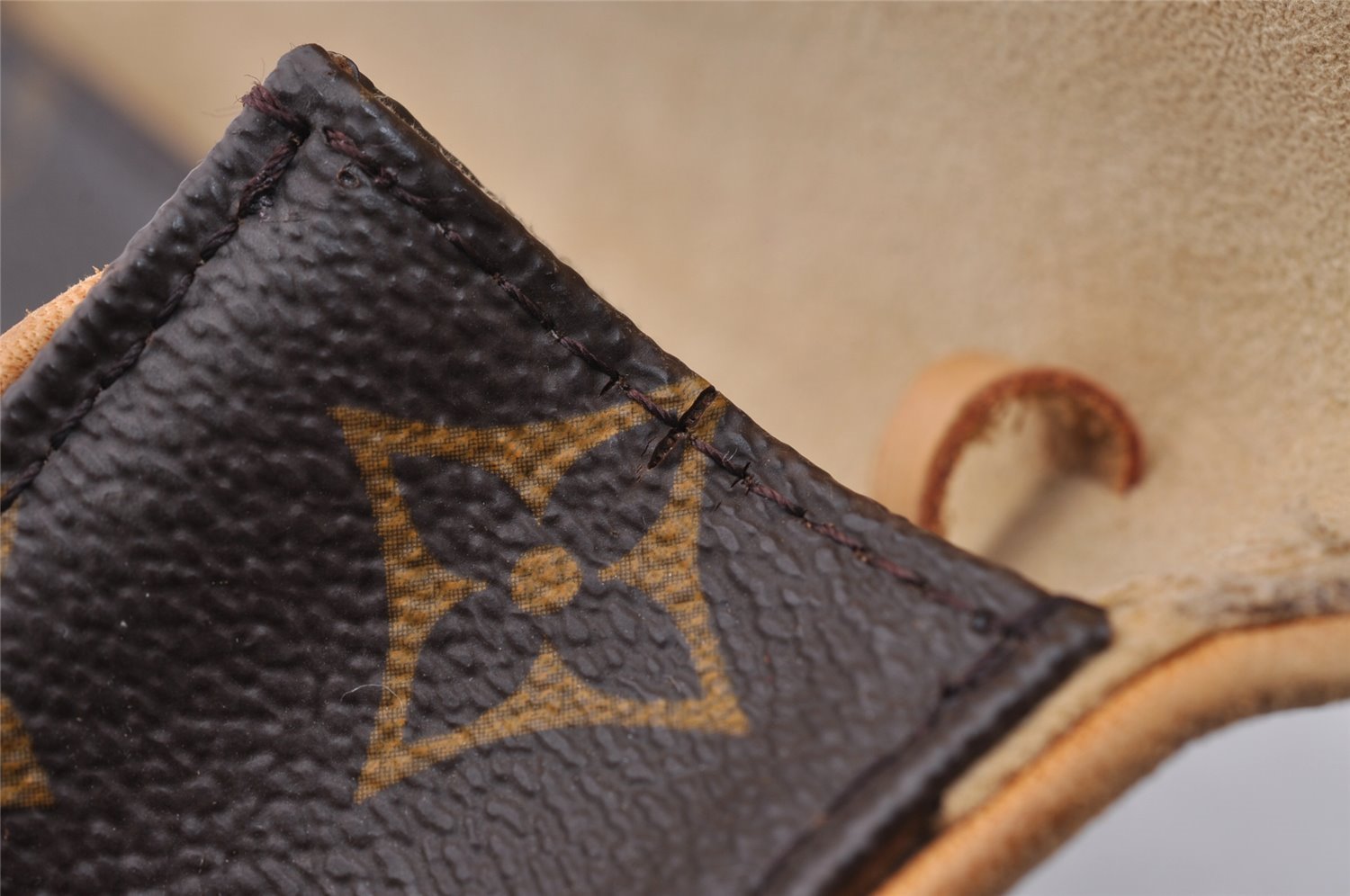 Authentic Louis Vuitton Monogram Pochette Twin GM Shoulder Bag M51852 LV 1590I