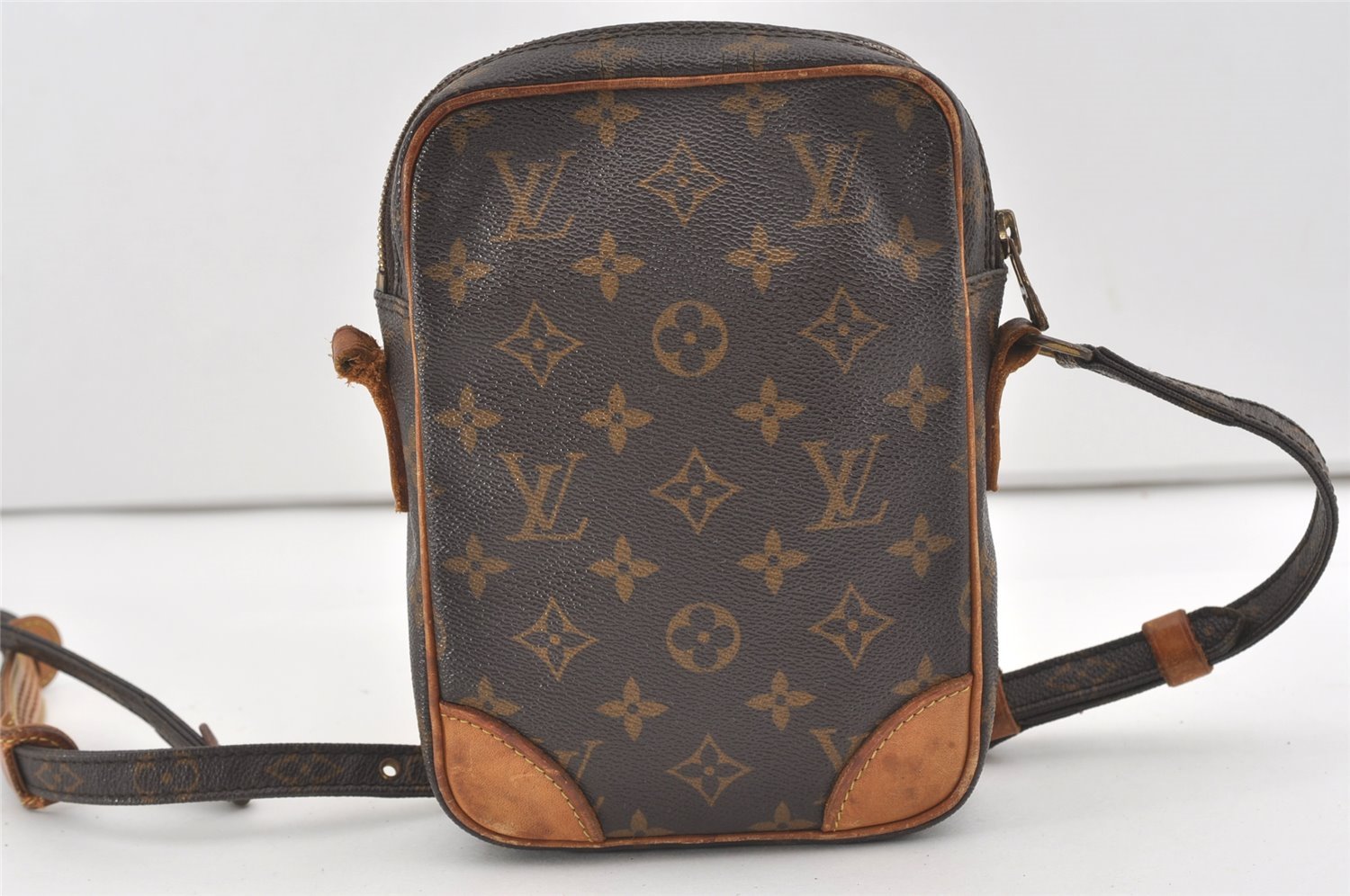 Authentic Louis Vuitton Monogram Danube Shoulder Crossbody Bag M45266 Junk 1591J