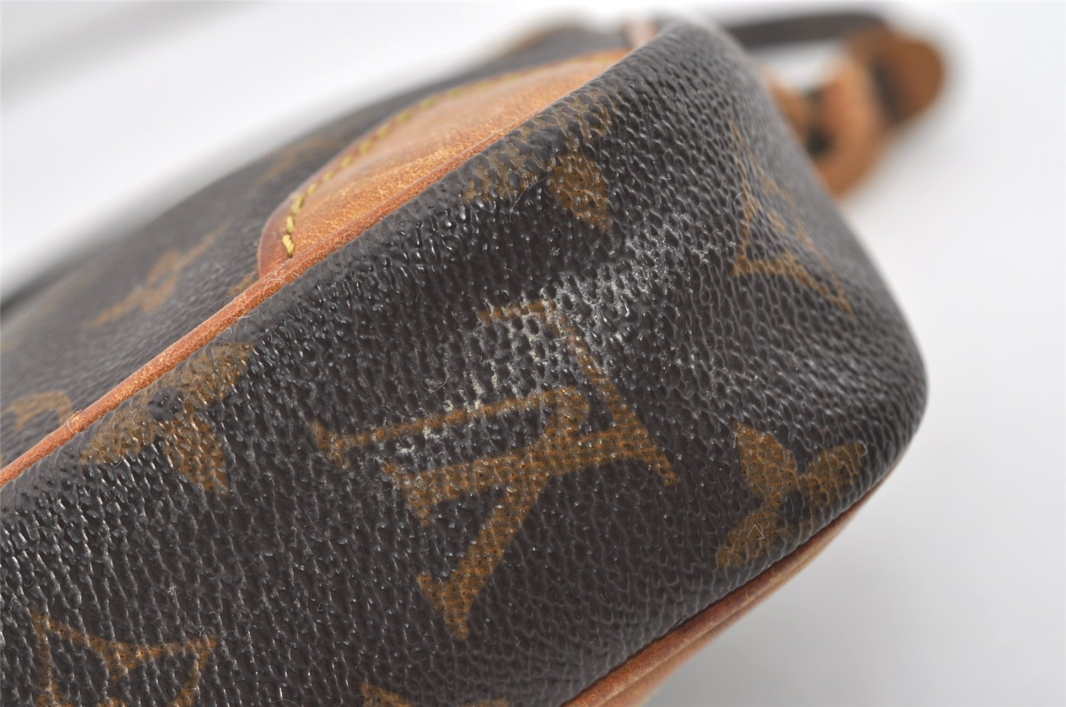 Authentic Louis Vuitton Monogram Danube Shoulder Crossbody Bag M45266 Junk 1591J