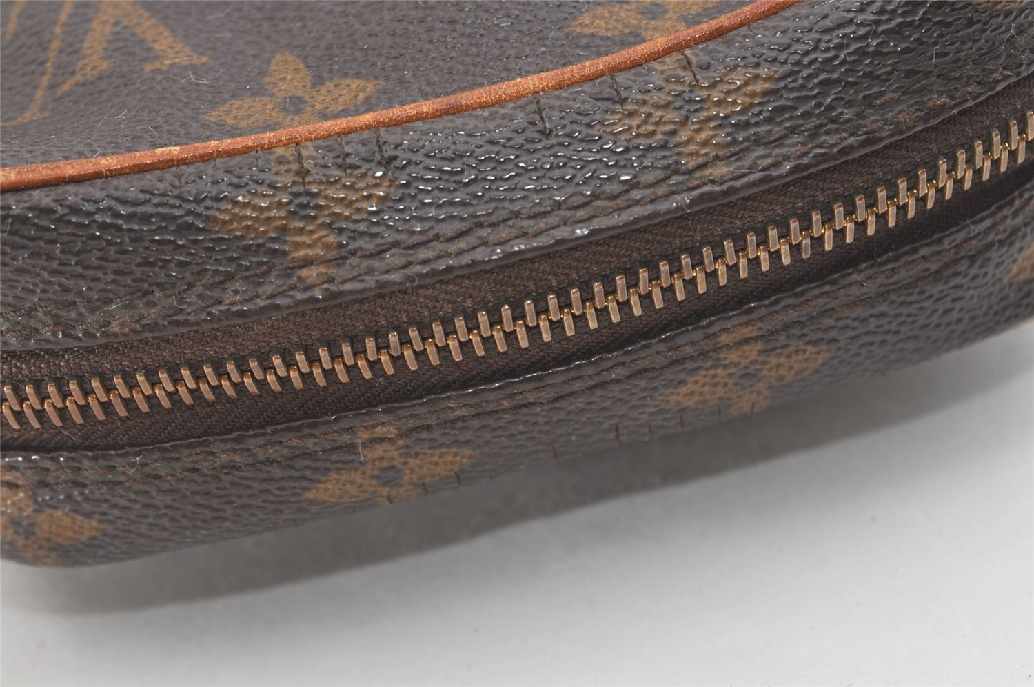 Authentic Louis Vuitton Monogram Danube Shoulder Crossbody Bag M45266 Junk 1591J