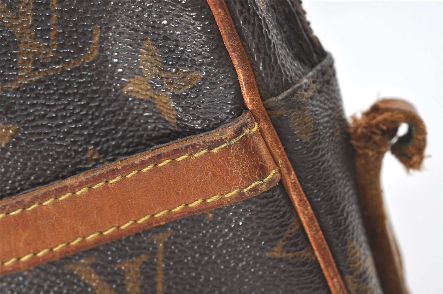 Authentic Louis Vuitton Monogram Danube Shoulder Crossbody Bag M45266 Junk 1591J