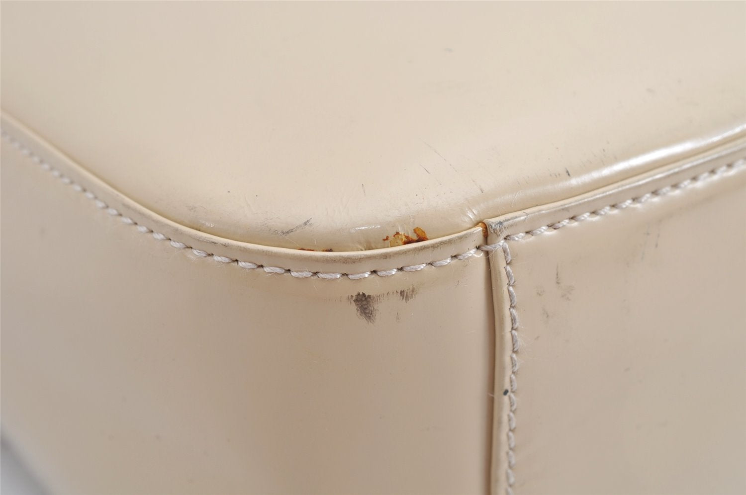 Authentic GUCCI Vintage Shoulder Bag Purse Enamel White Cream Junk 1596K