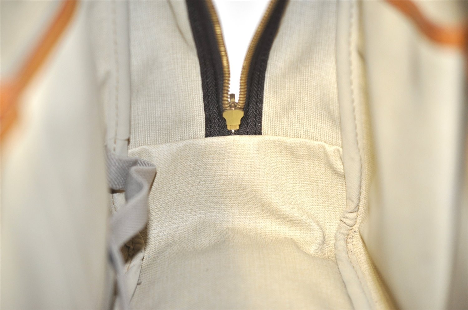 Authentic Louis Vuitton Monogram Deauville Hand Bag M47270 LV Junk 1598J