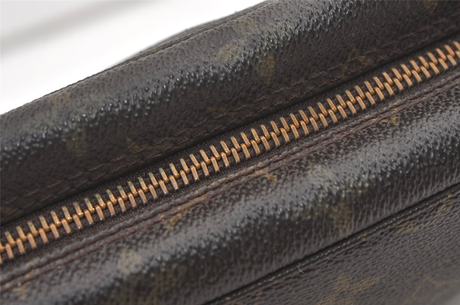 Auth Louis Vuitton Monogram Trousse Toilette 23 Clutch Bag M47524 LV Junk 1598K