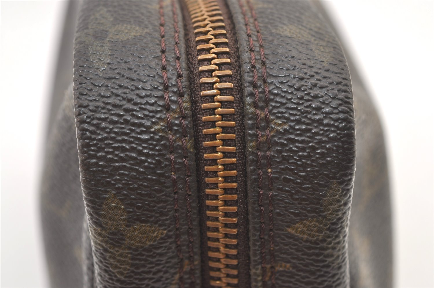 Auth Louis Vuitton Monogram Trousse Toilette 23 Clutch Bag M47524 LV Junk 1598K