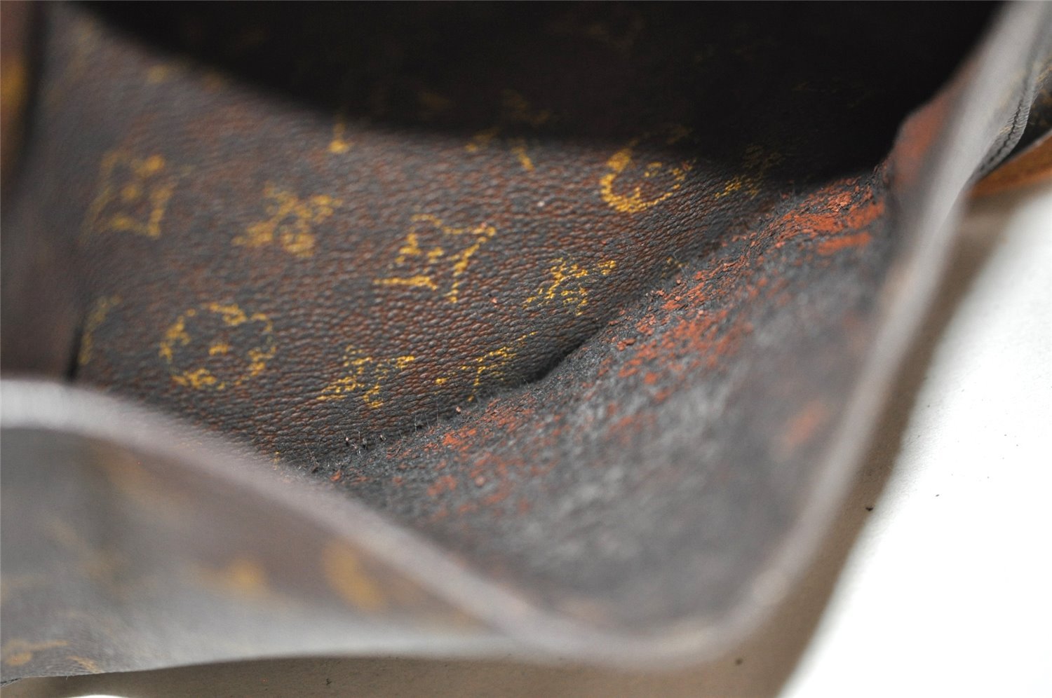 Authentic Louis Vuitton Monogram Saint Cloud GM M51242 Shoulder Cross Bag 1599I