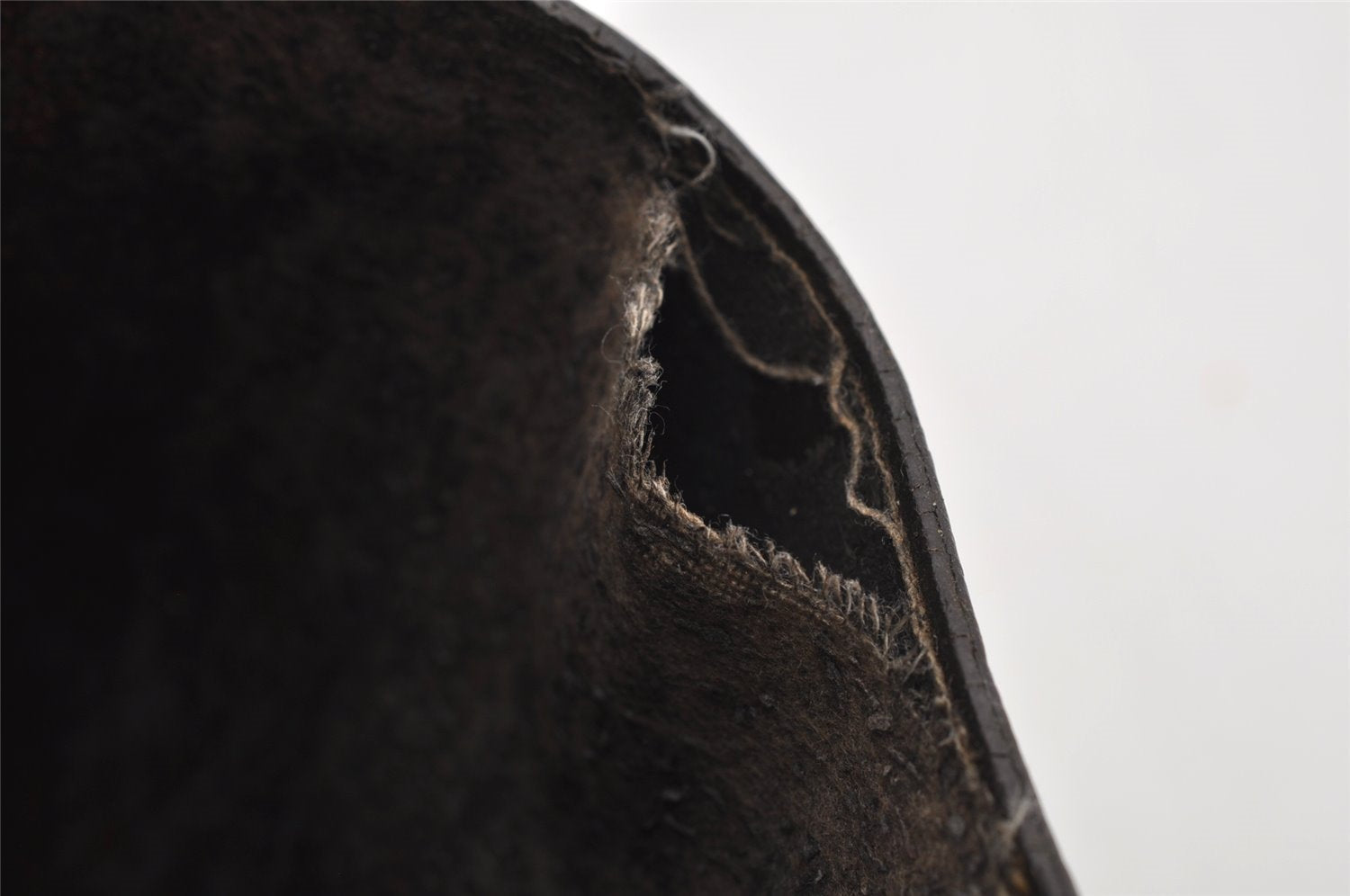 Authentic Louis Vuitton Monogram Saint Cloud GM M51242 Shoulder Cross Bag 1601I