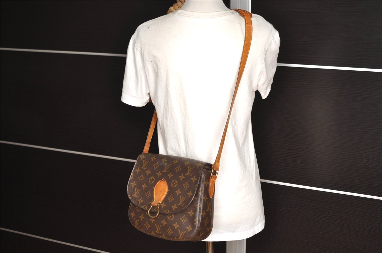 Authentic Louis Vuitton Monogram Saint Cloud GM M51242 Shoulder Cross Bag 1601I