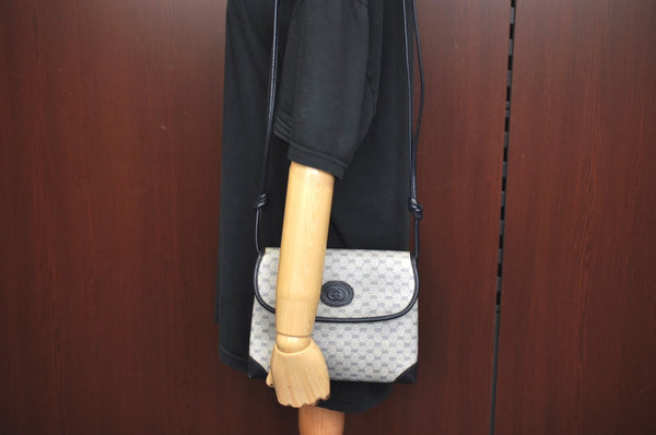 Authentic GUCCI Micro GG PVC Leather Shoulder Crossbody Bag Navy Blue Junk 1601J