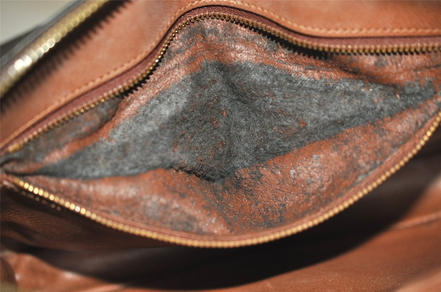 Authentic Louis Vuitton Monogram Marly Dragonne GM M51825 Clutch Hand Bag 1602I