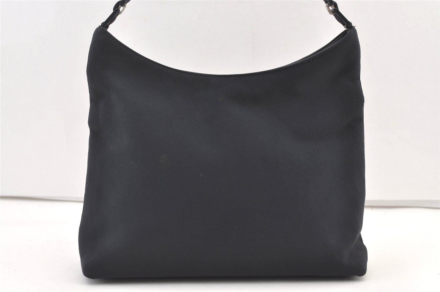 Authentic Salvatore Ferragamo Vara Chain Shoulder Bag Nylon Leather Navy 1602K