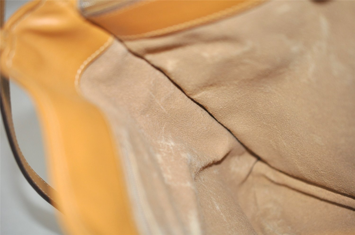 Authentic GUCCI Micro GG PVC Leather Shoulder Cross Body Bag Brown Junk 1603I