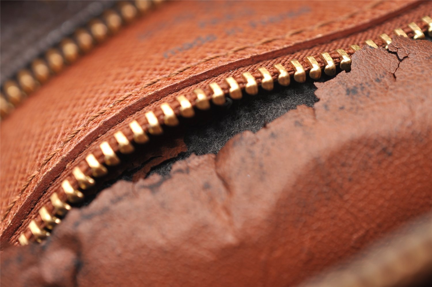 Authentic Louis Vuitton Monogram Nile Shoulder Cross Body Bag M45244 Junk 1606I