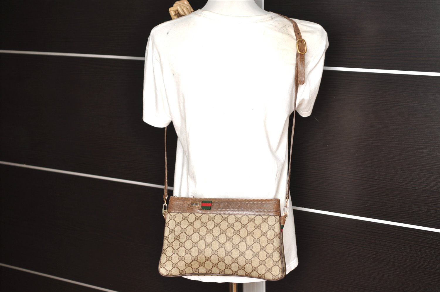 Authentic GUCCI Web Sherry Line Shoulder Cross Bag GG PVC Leather Brown 1609K