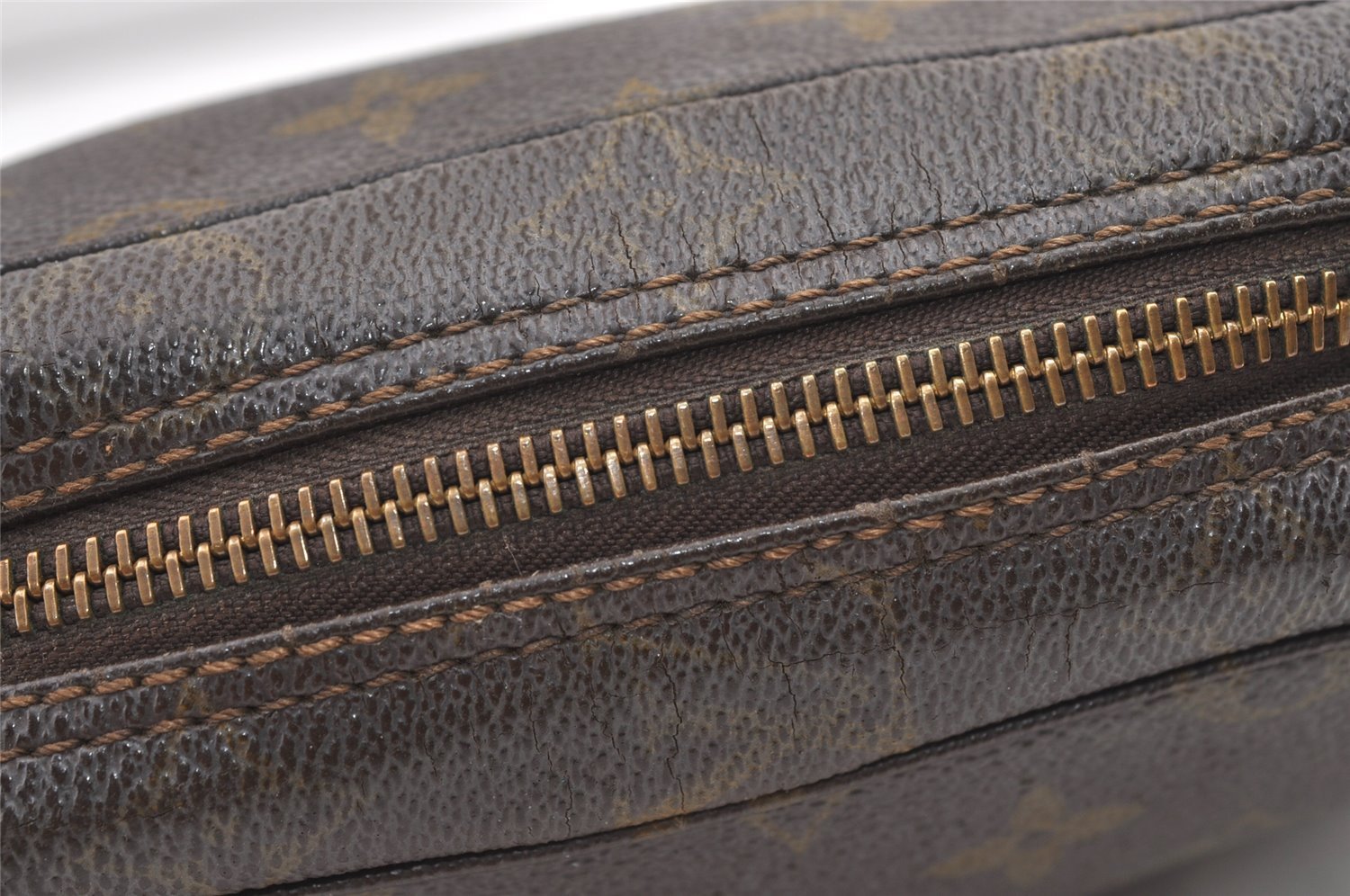 Auth Louis Vuitton Monogram Trousse Toilette 23 Clutch Hand Bag M47524 LV 1610K