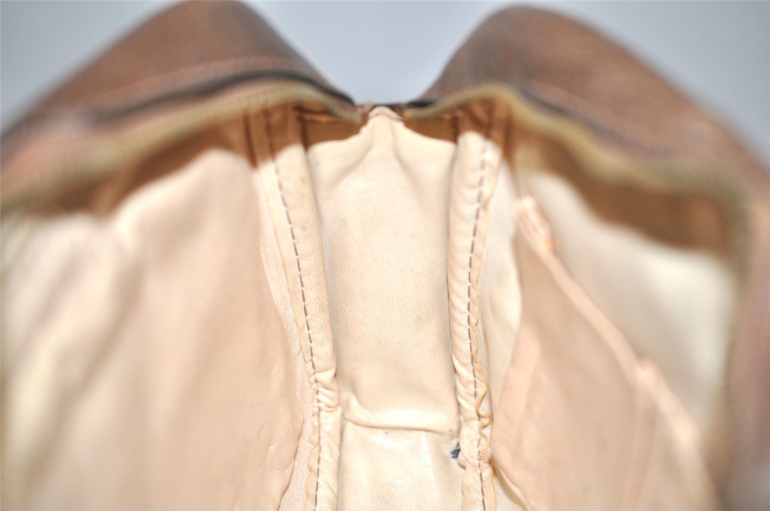 Authentic GUCCI Shoulder Cross Body Bag Purse GG PVC Leather Brown 1612I