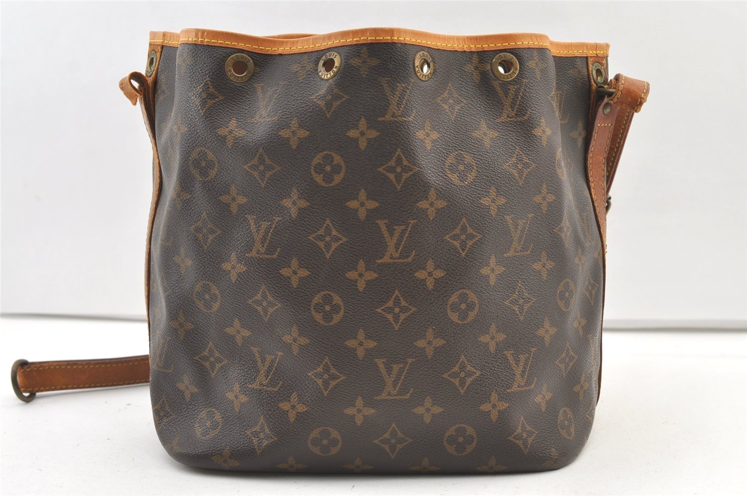 Auth Louis Vuitton Monogram Petit Noe M42226 Shoulder Drawstring Bag Junk 1612K