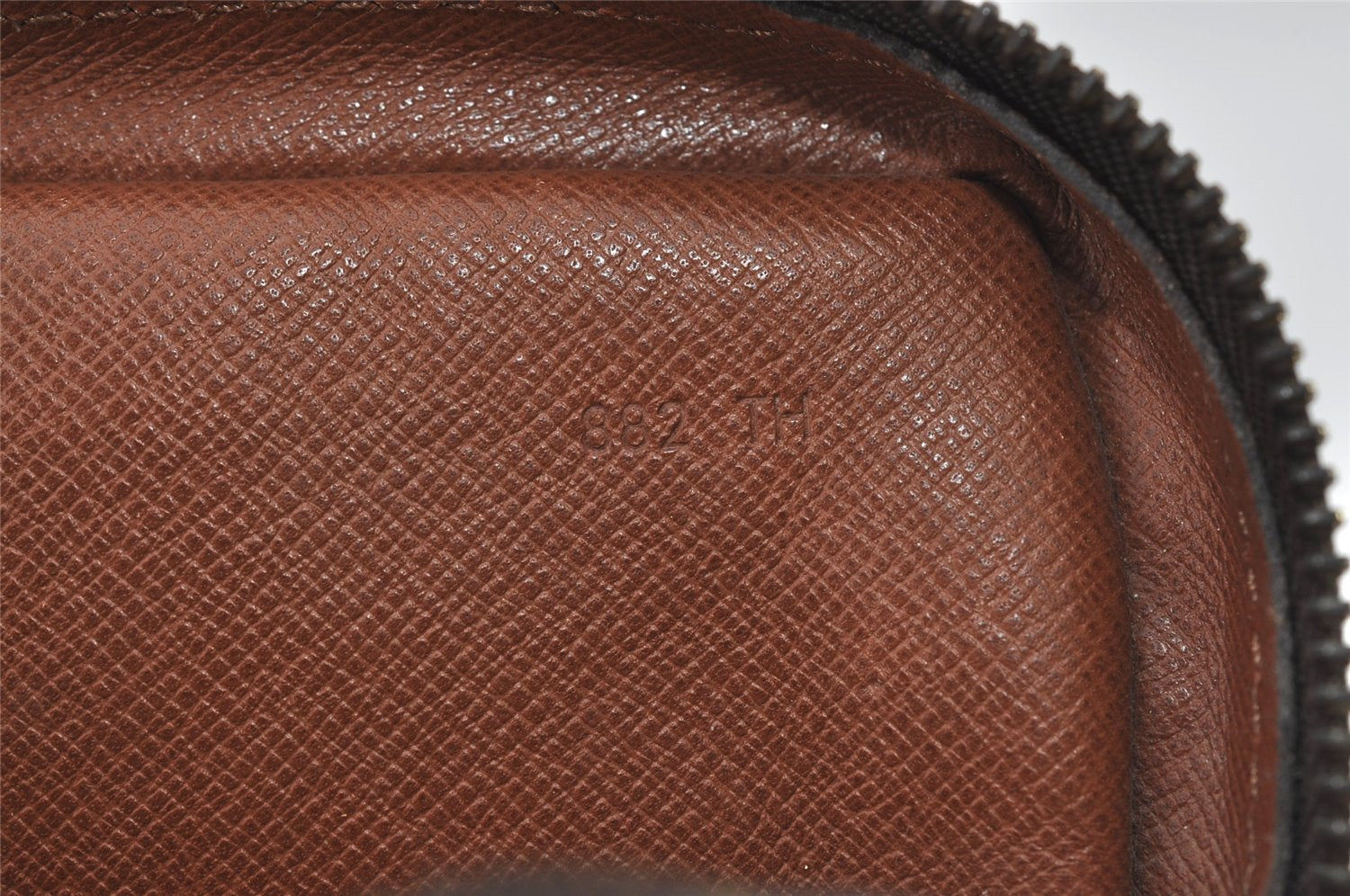 Authentic Louis Vuitton Monogram Amazone Shoulder Cross Bag M45236 Junk 1614I