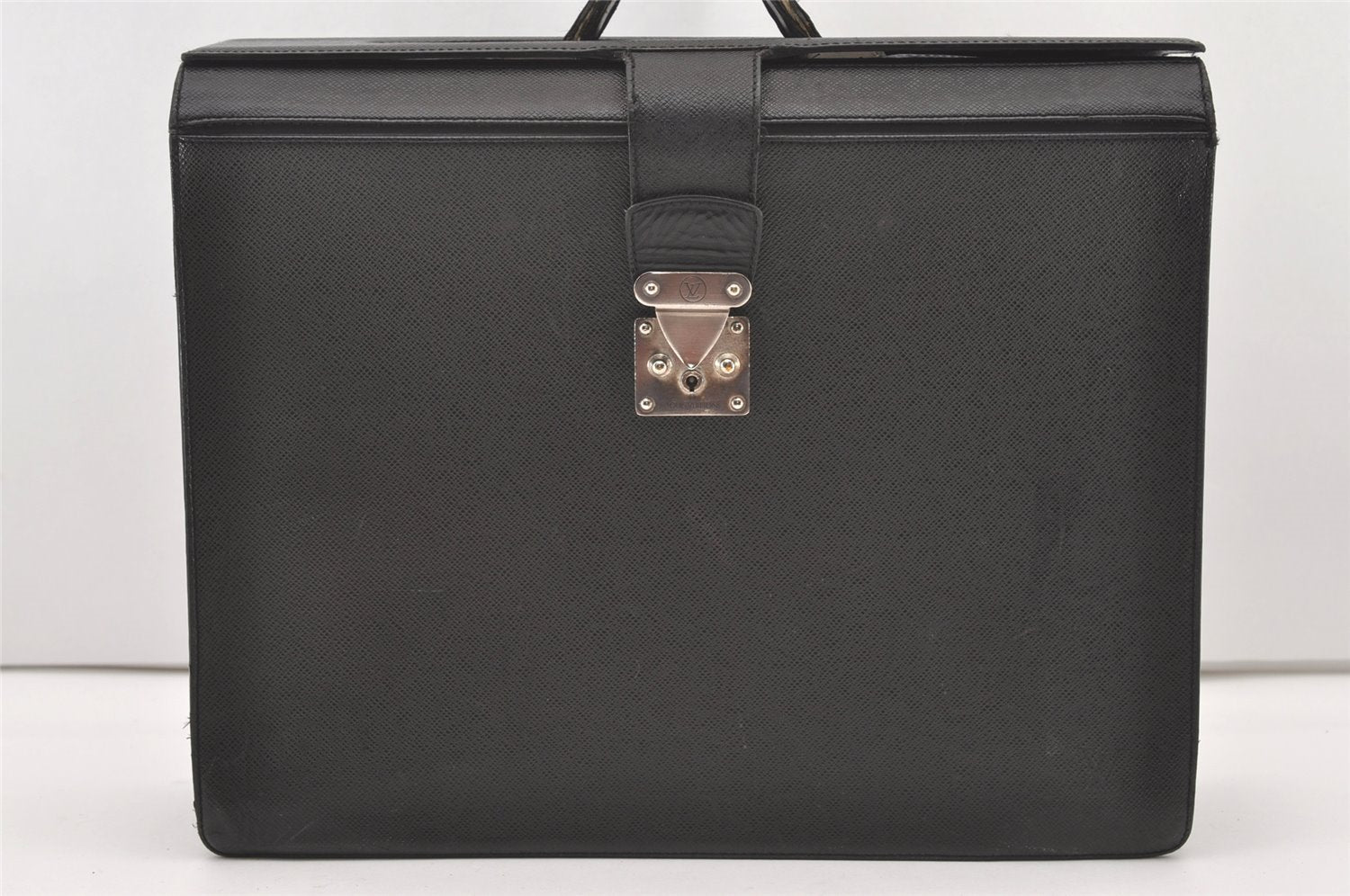 Authentic Louis Vuitton Taiga Ural Business Bag Briefcase Black M30022 LV 1614J