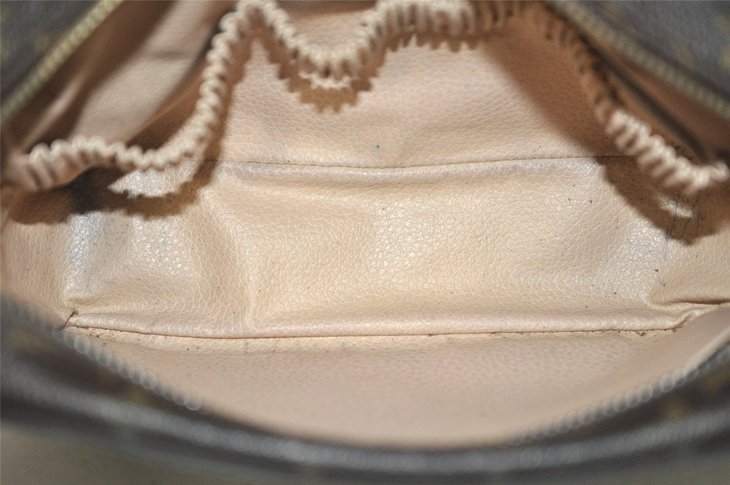 Auth Louis Vuitton Monogram Trousse Toilette 23 Clutch Bag M47524 Junk 1614K