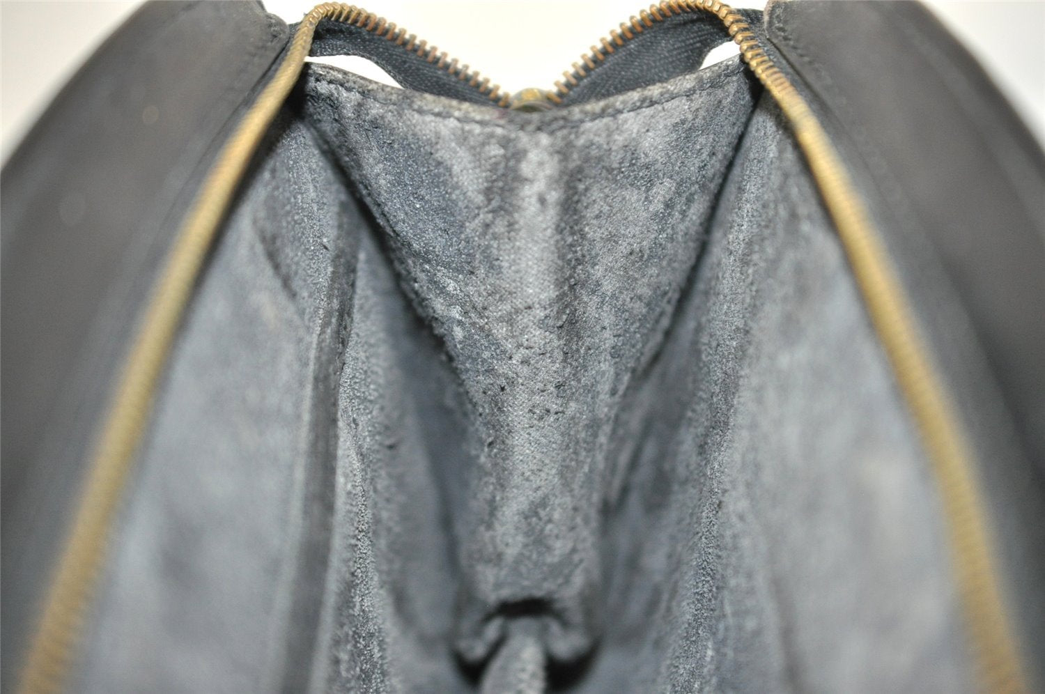 Authentic Louis Vuitton Epi Trousse Crete Clutch Bag Black M48402 LV Junk 1615I