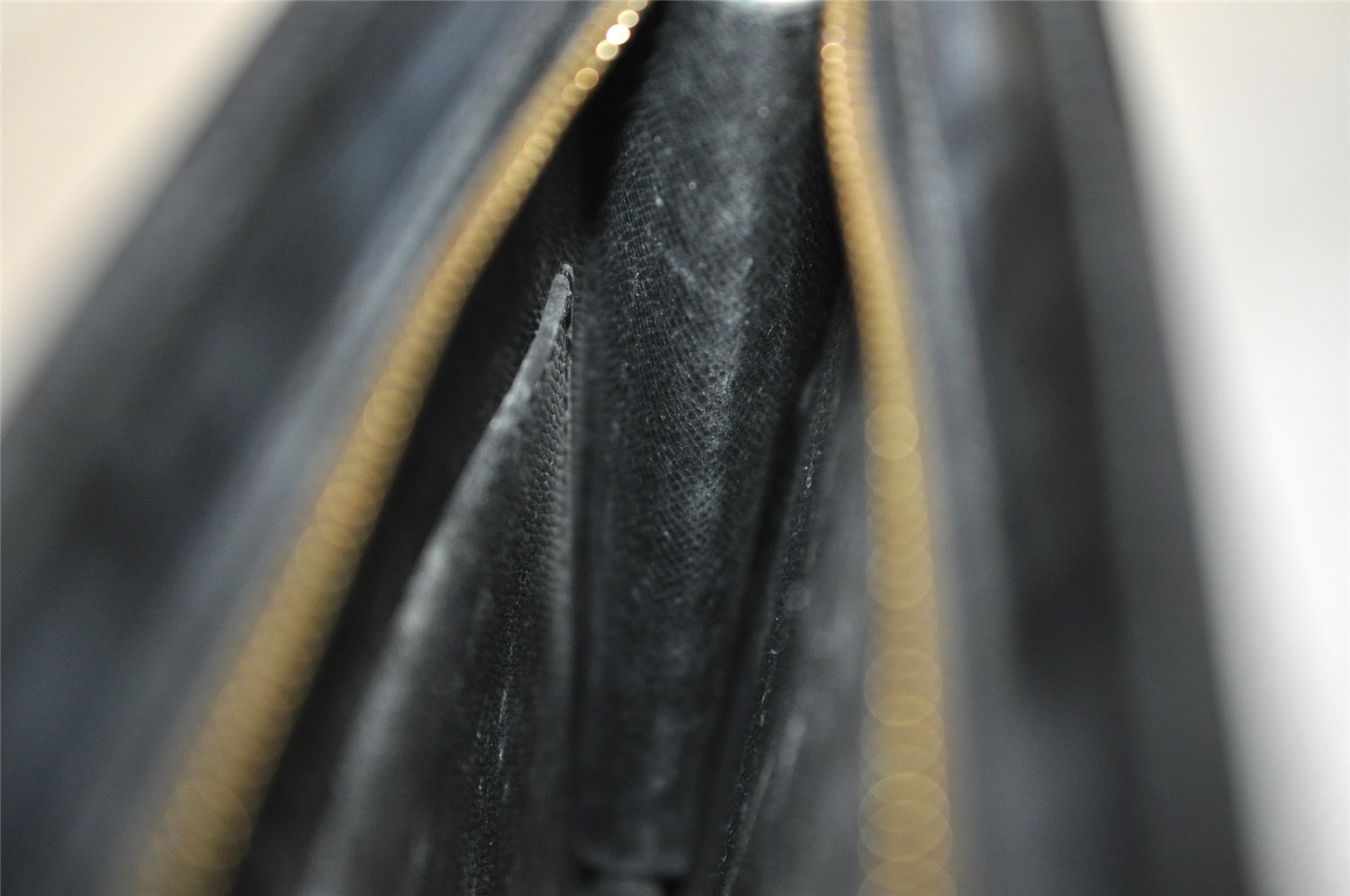 Authentic Louis Vuitton Epi Pochette Homme Clutch Hand Bag Black M52522 LV 1616I