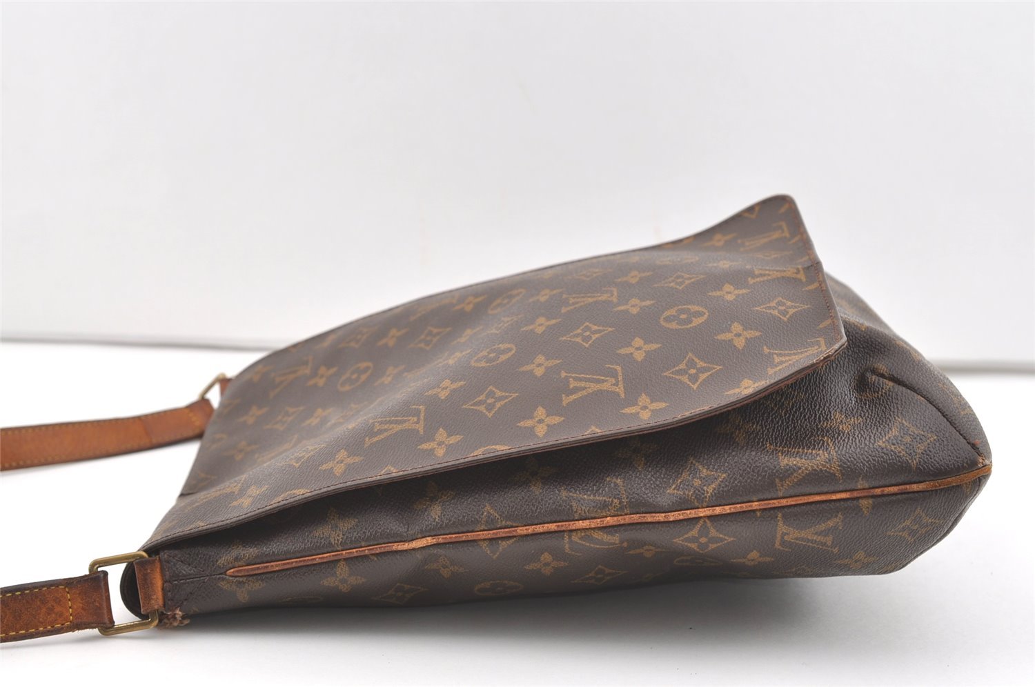 Authentic Louis Vuitton Monogram Musette Shoulder Cross Body Bag M51256 LV 1616J