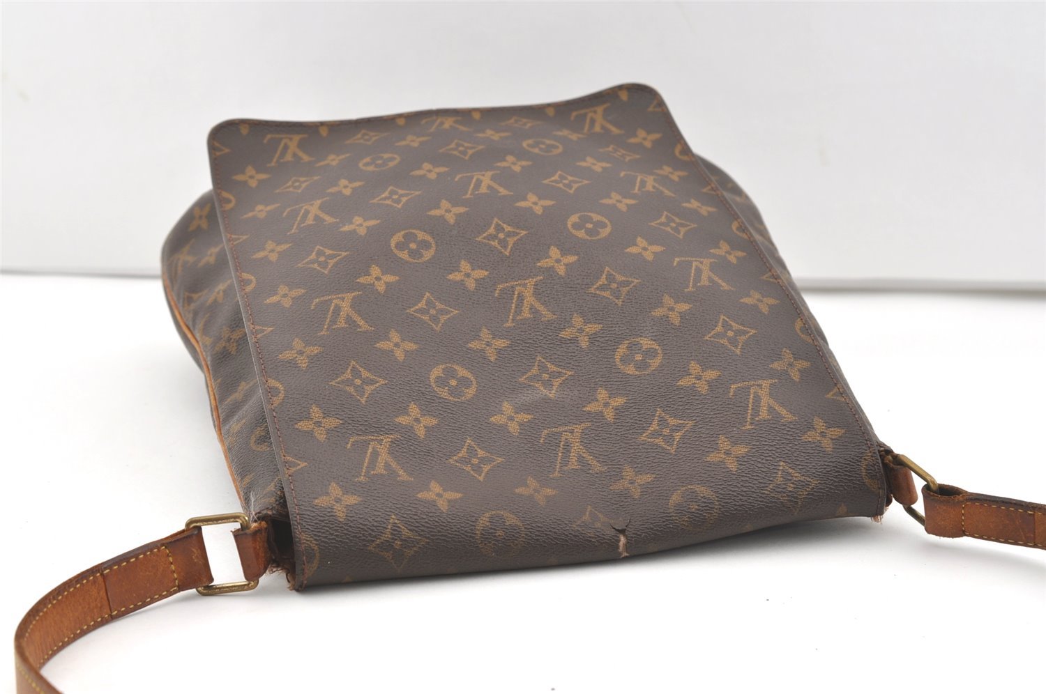Authentic Louis Vuitton Monogram Musette Shoulder Cross Body Bag M51256 LV 1616J