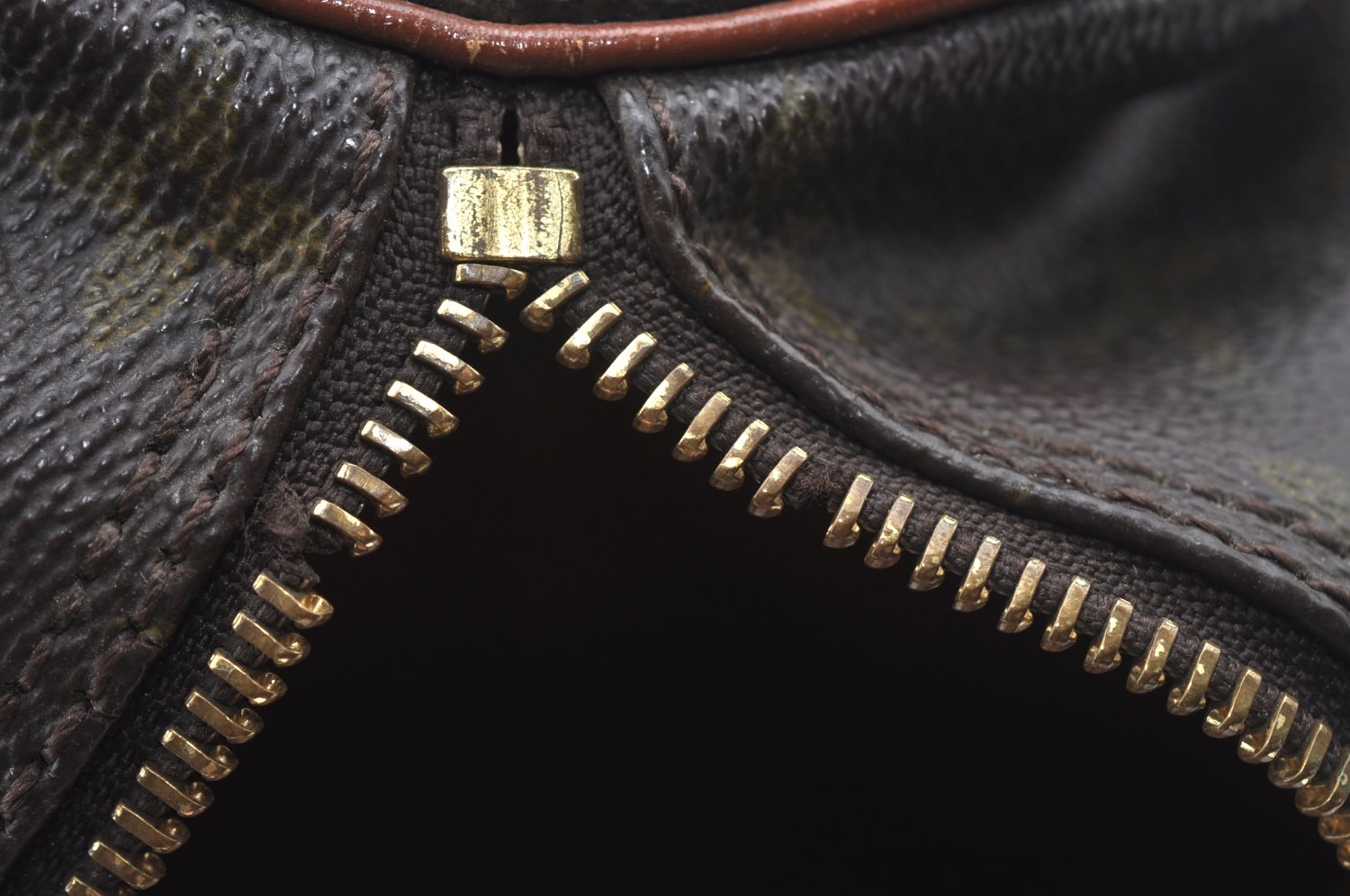 Authentic Louis Vuitton Monogram Papillon 30 Hand Bag Old Model LV Junk 1617J