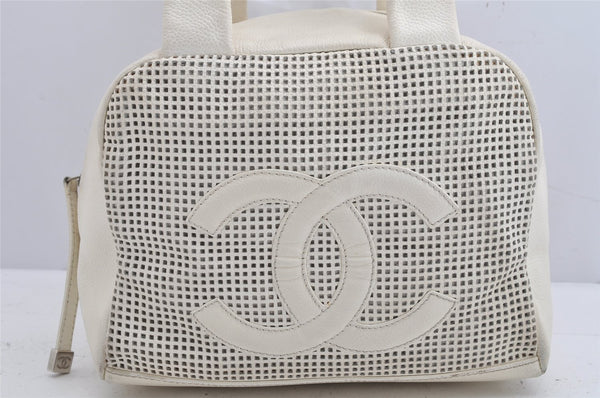 Authentic CHANEL Punching Caviar Skin CC Logo Hand Boston Bag Purse White 1618K