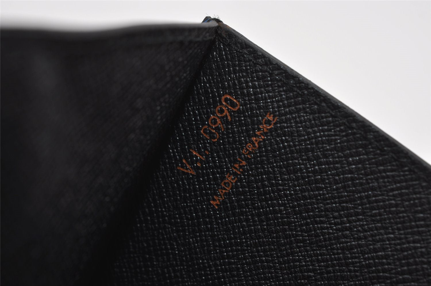 Authentic Louis Vuitton Epi Montaigne 27 Clutch Hand Bag Blue M52655 LV 1619I