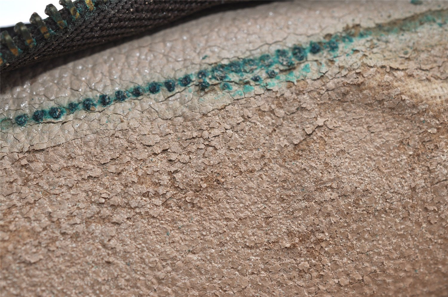 Auth Louis Vuitton Monogram Poche Toilette 26 M47542 Cosmetics Pouch Junk 1620I