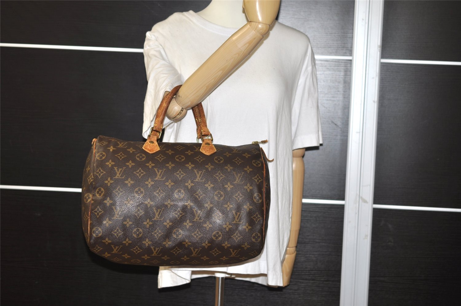 Authentic Louis Vuitton Monogram Speedy 35 Hand Boston Bag M41524 LV 1622I