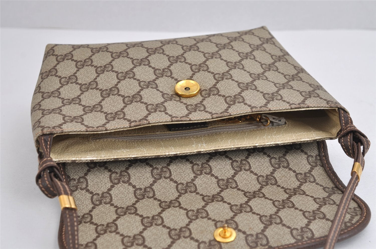 Authentic GUCCI Shoulder Cross Body Bag Purse GG PVC Leather Brown Junk 1630J