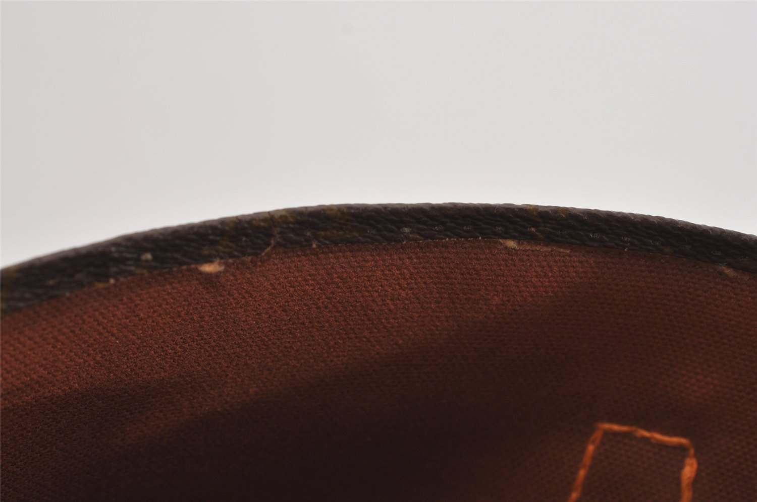 Authentic Louis Vuitton Monogram Bucket GM Shoulder Bag T42236 USA Model 1637I