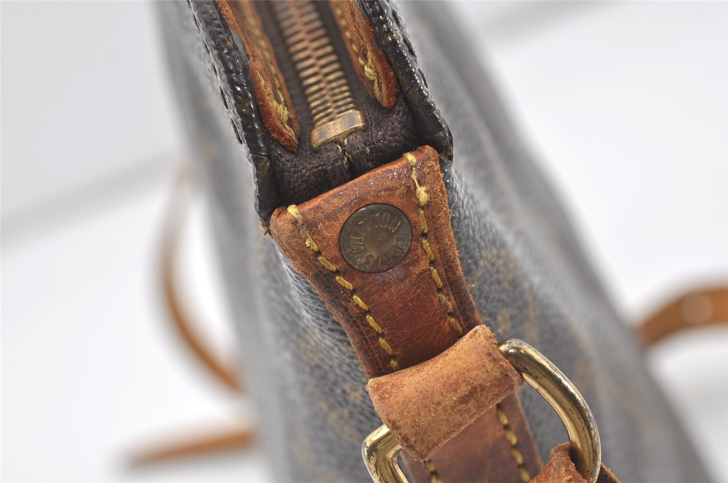 Authentic Louis Vuitton Monogram Drouot Shoulder Cross Body Bag M51290 LV 1638J