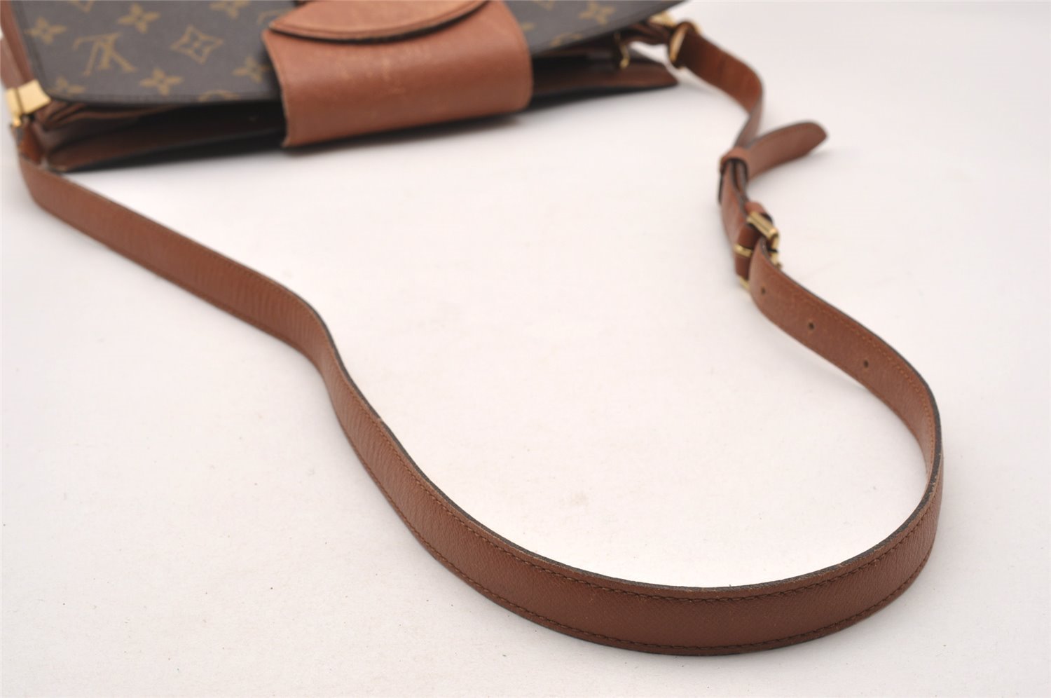 Authentic Louis Vuitton Monogram Courcelles Shoulder Cross Bag M51375 LV 1639J