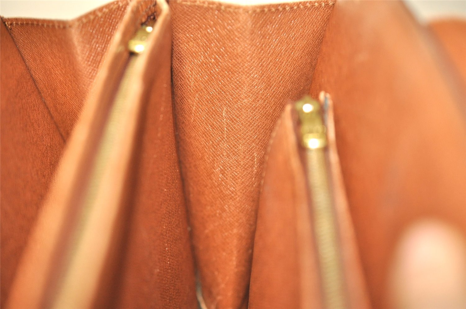 Authentic Louis Vuitton Monogram Courcelles Shoulder Cross Bag M51375 LV 1639J