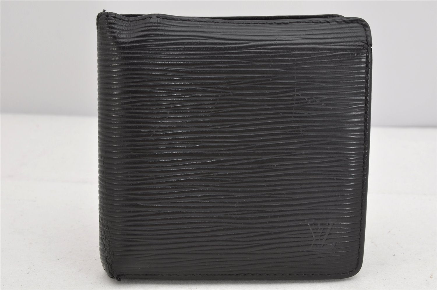 Authentic Louis Vuitton Epi Portefeuille Marco Wallet Black M63652 LV 1639K