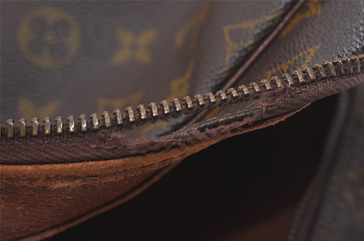 Authentic Louis Vuitton Monogram Marceau Shoulder Cross Body Bag Old Model 1644I