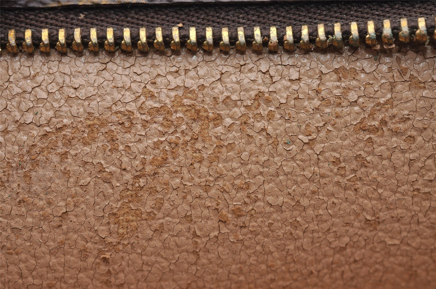 Authentic Louis Vuitton Monogram Pouch For Bucket GM LV 1645I