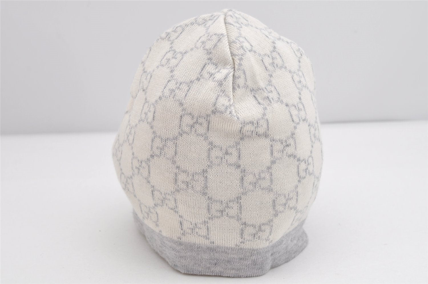 Authentic GUCCI Vintage Beanie Knit Cap For Baby GG Wool Size S White Gray 1646K