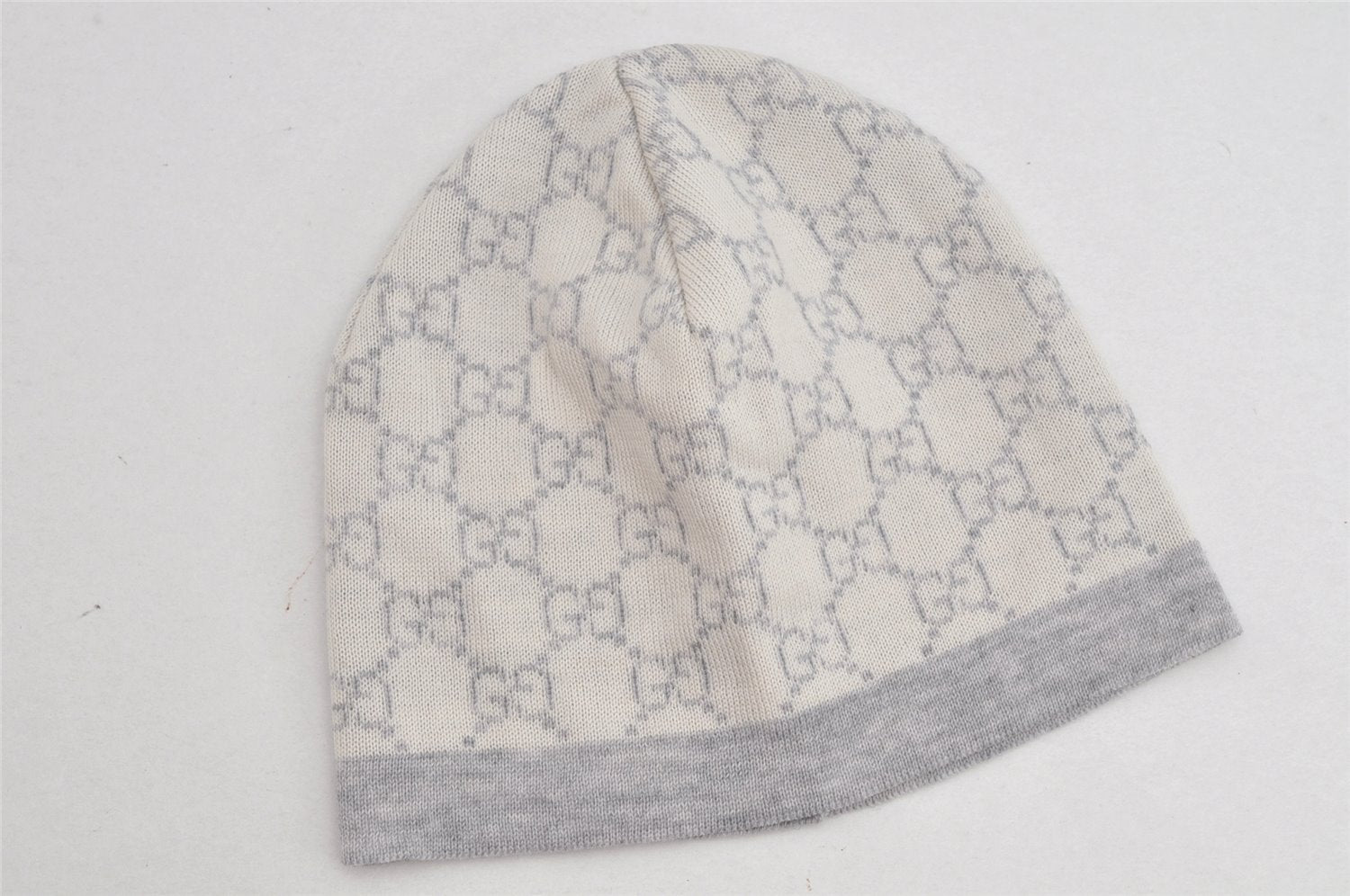 Authentic GUCCI Vintage Beanie Knit Cap For Baby GG Wool Size S White Gray 1646K