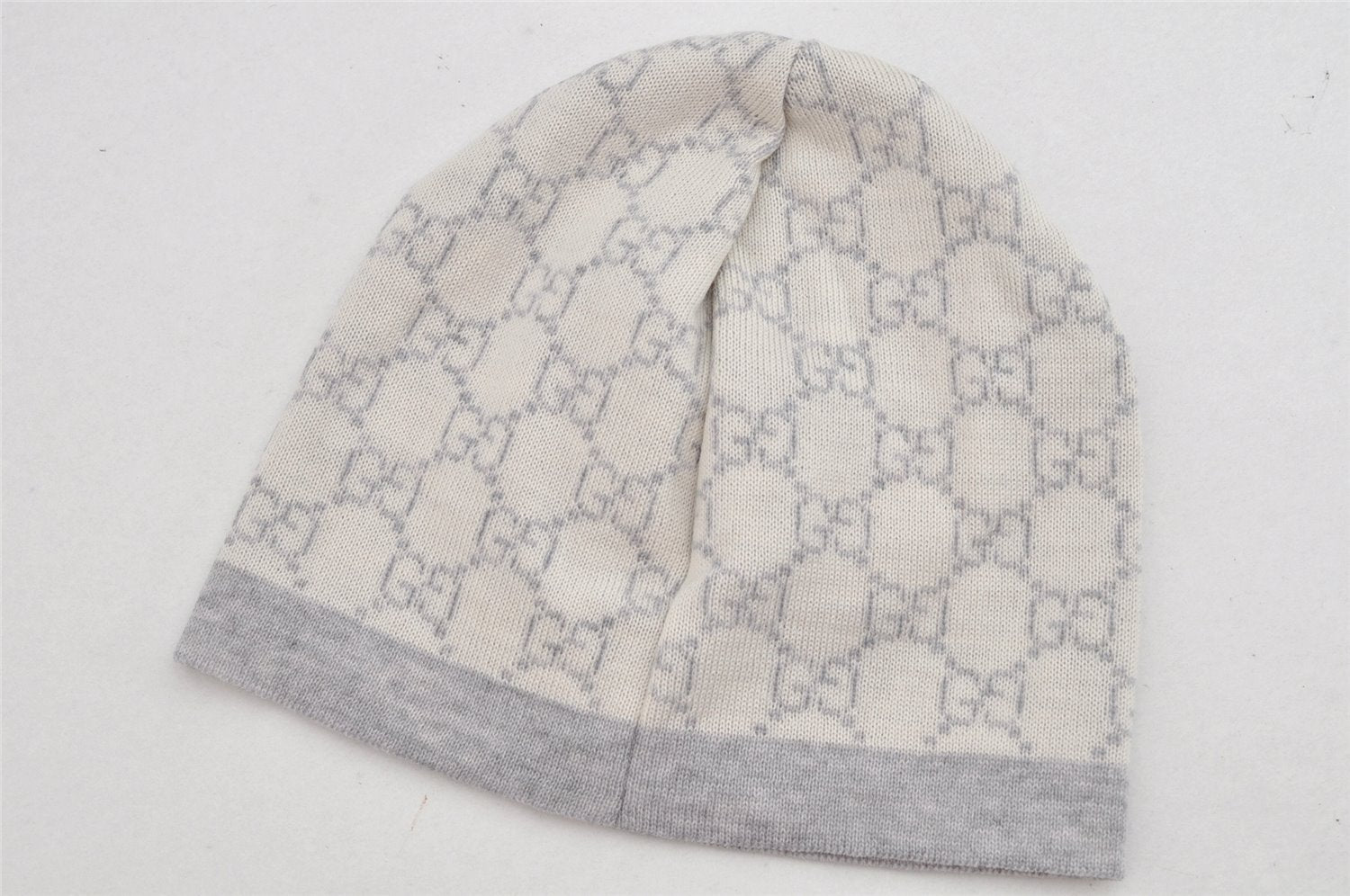 Authentic GUCCI Vintage Beanie Knit Cap For Baby GG Wool Size S White Gray 1646K