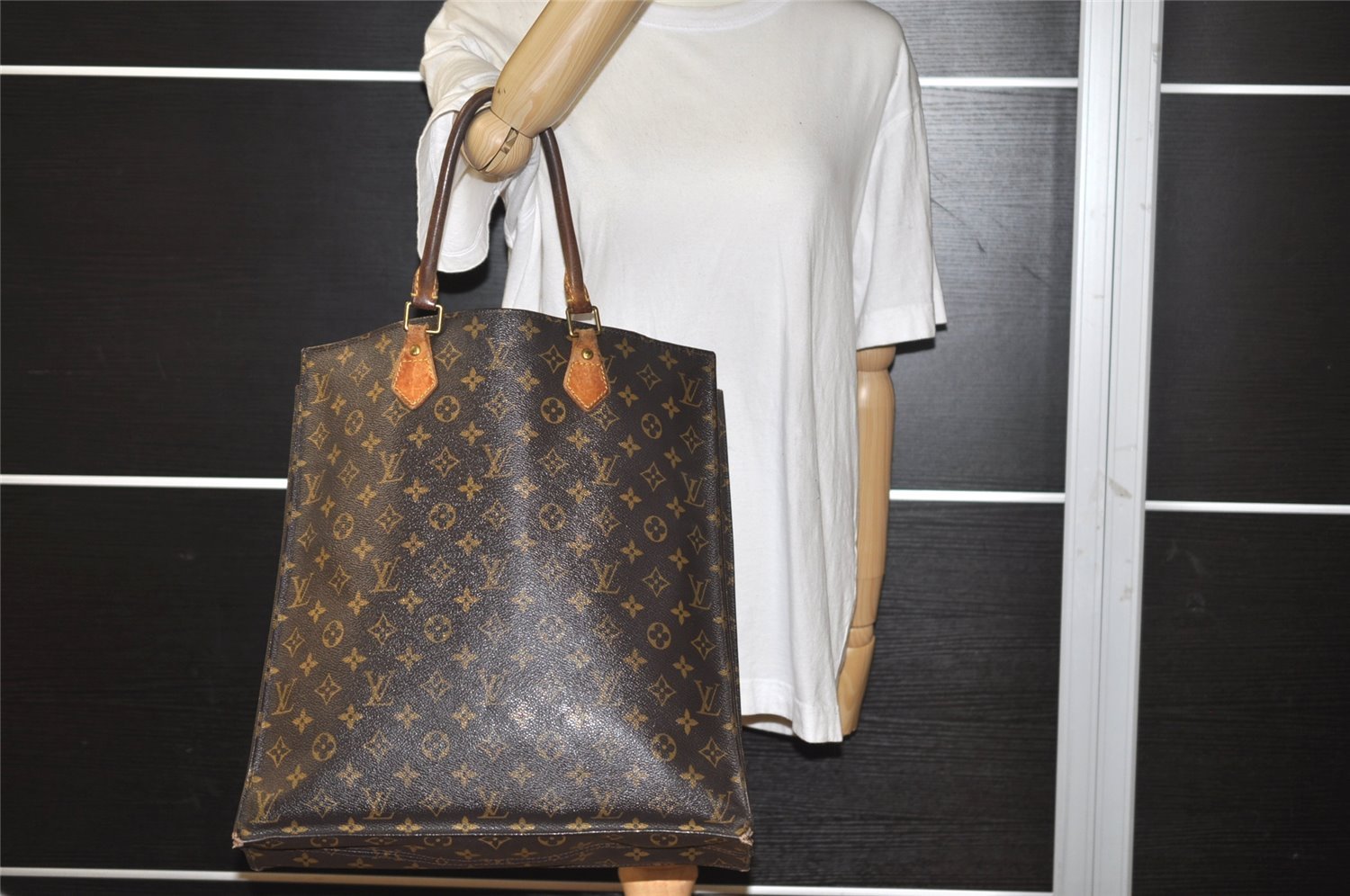 Authentic Louis Vuitton Monogram Sac Plat Hand Tote Bag M51140 LV Junk 1651I