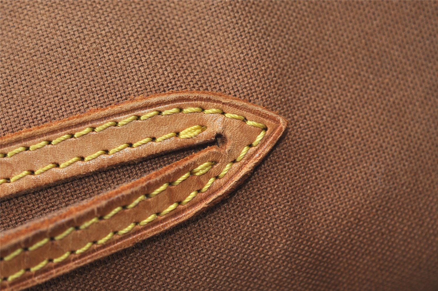 Authentic Louis Vuitton Monogram Alma Hand Bag Purse M51130 LV 1652I