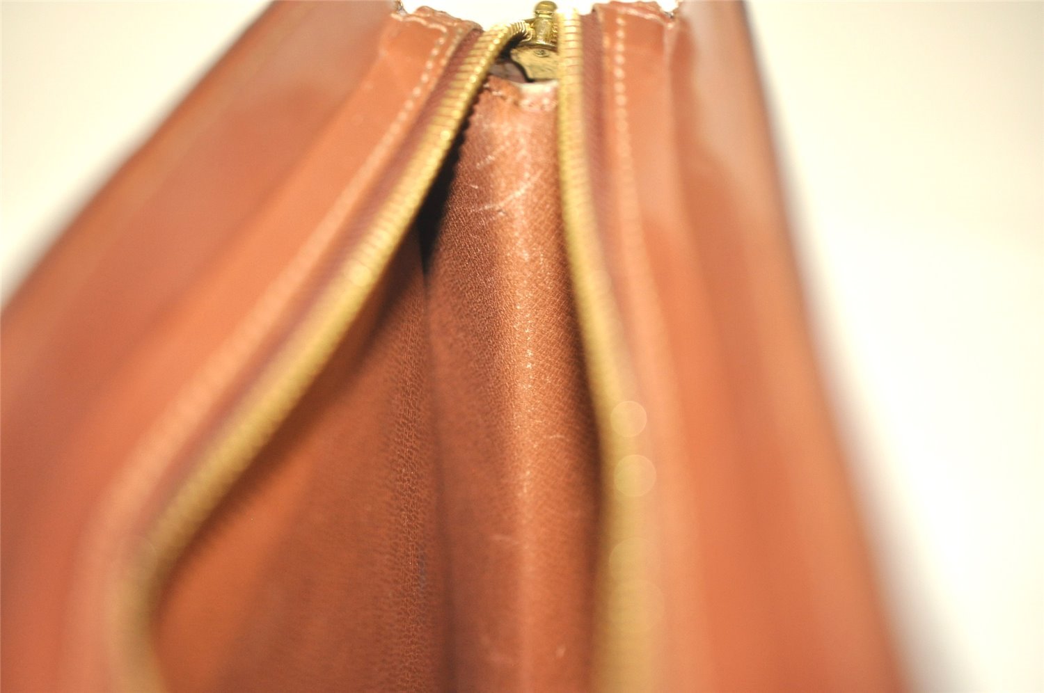 Authentic Louis Vuitton Monogram Pochette Homme Clutch Hand Bag M51795 LV 1653I