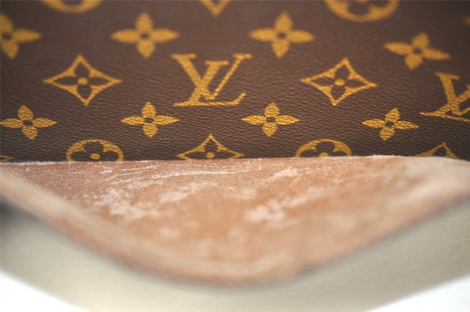 Authentic Louis Vuitton Monogram Pochette Homme Clutch Hand Bag M51795 LV 1653I