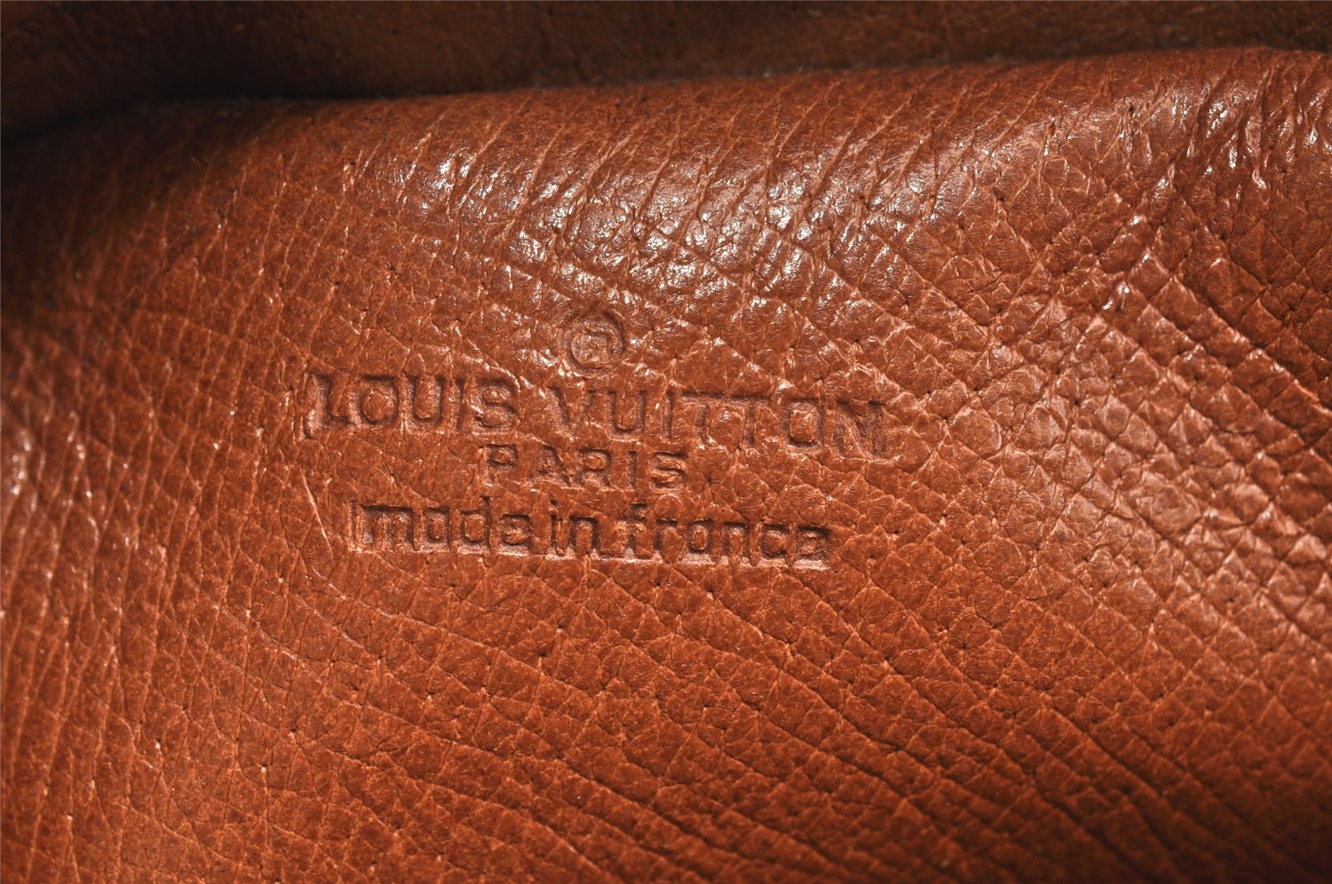 Authentic Louis Vuitton Monogram Sac Bandouliere 30 Shoulder Bag M51364 LV 1656I