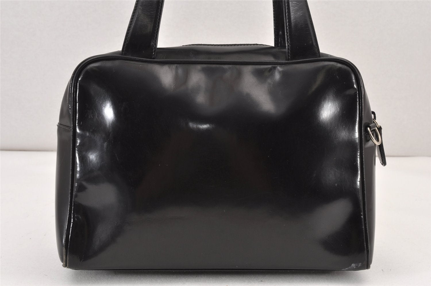 Authentic GUCCI Vintage 2Way Shoulder Hand Bag Purse Enamel Black Junk 1656K